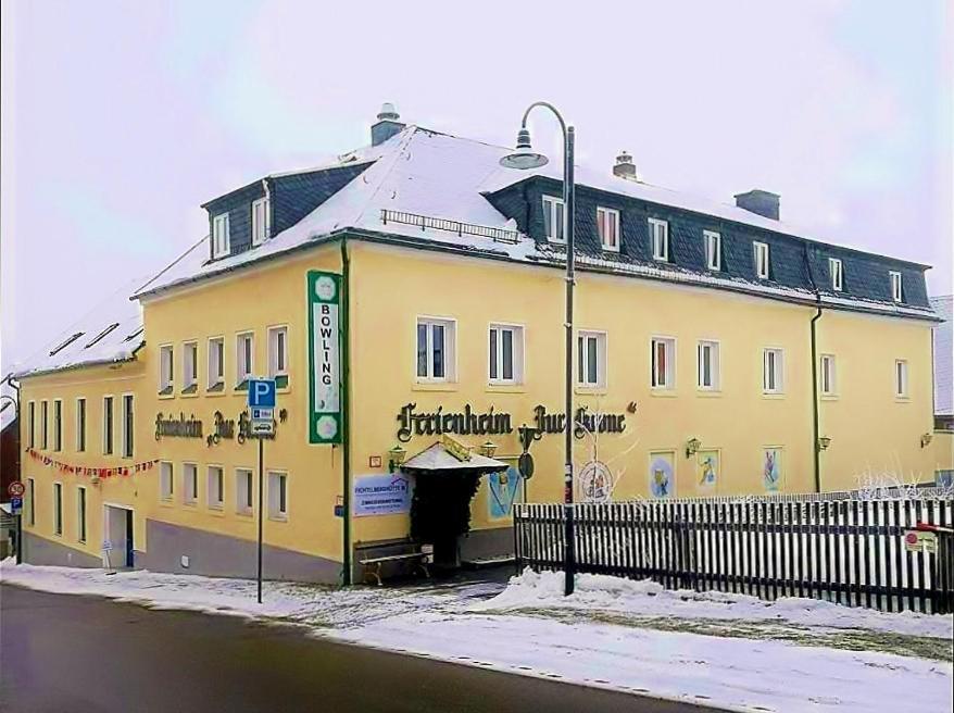 Ferienheim "Zur Krone" Hotel Oberwiesenthal Ngoại thất bức ảnh